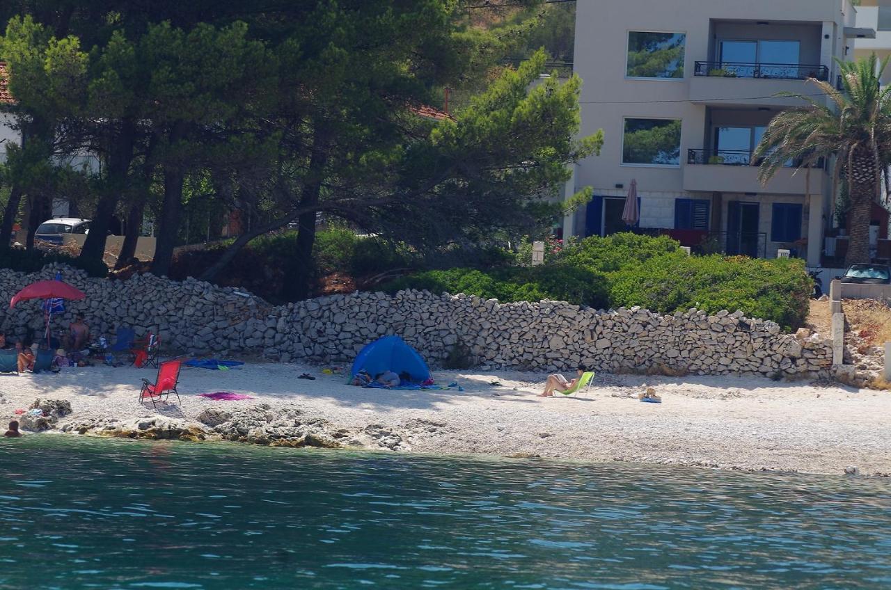 Apartments By The Sea Slatine, Ciovo - 14158 Εξωτερικό φωτογραφία