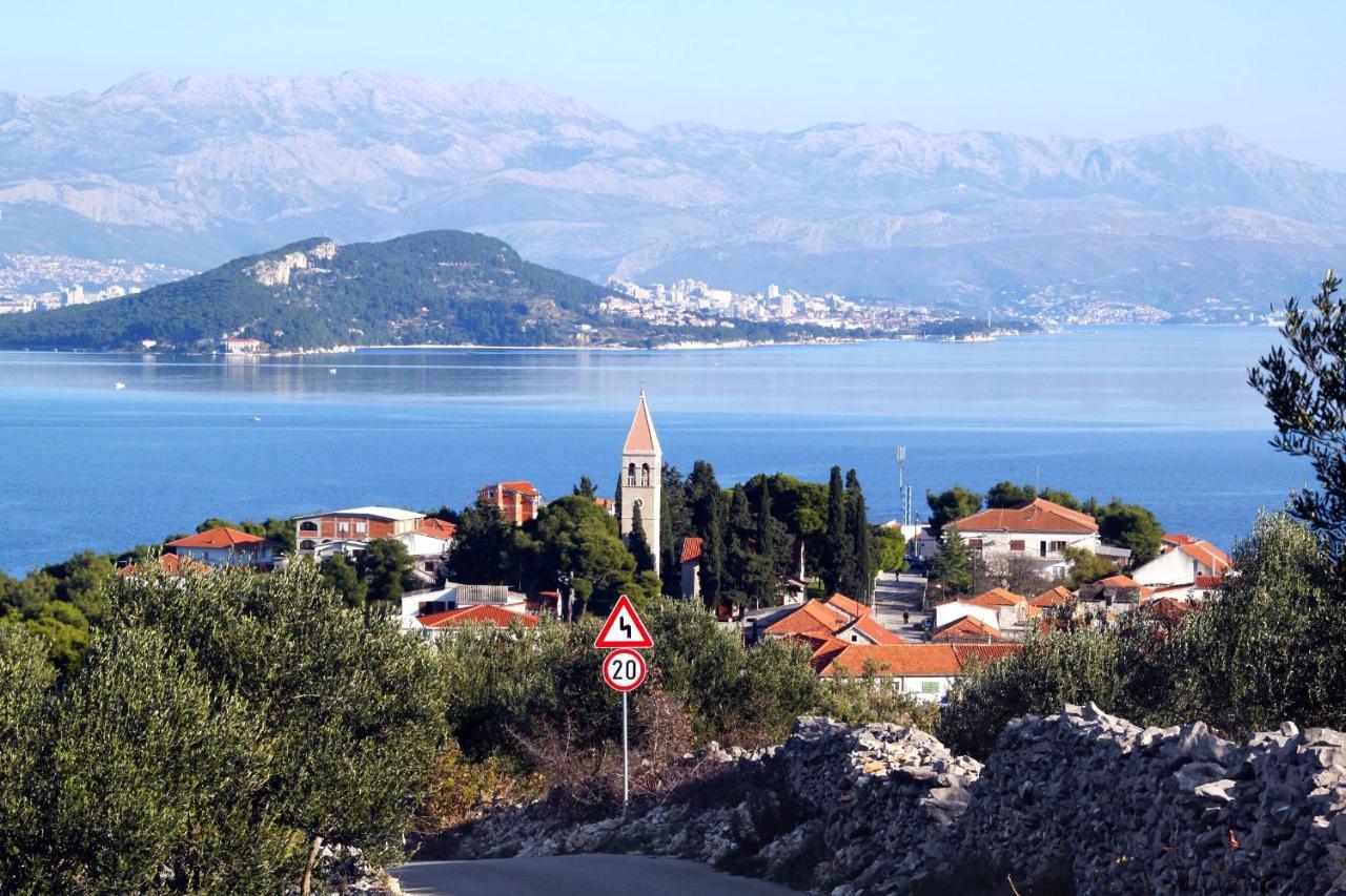 Apartments By The Sea Slatine, Ciovo - 14158 Εξωτερικό φωτογραφία