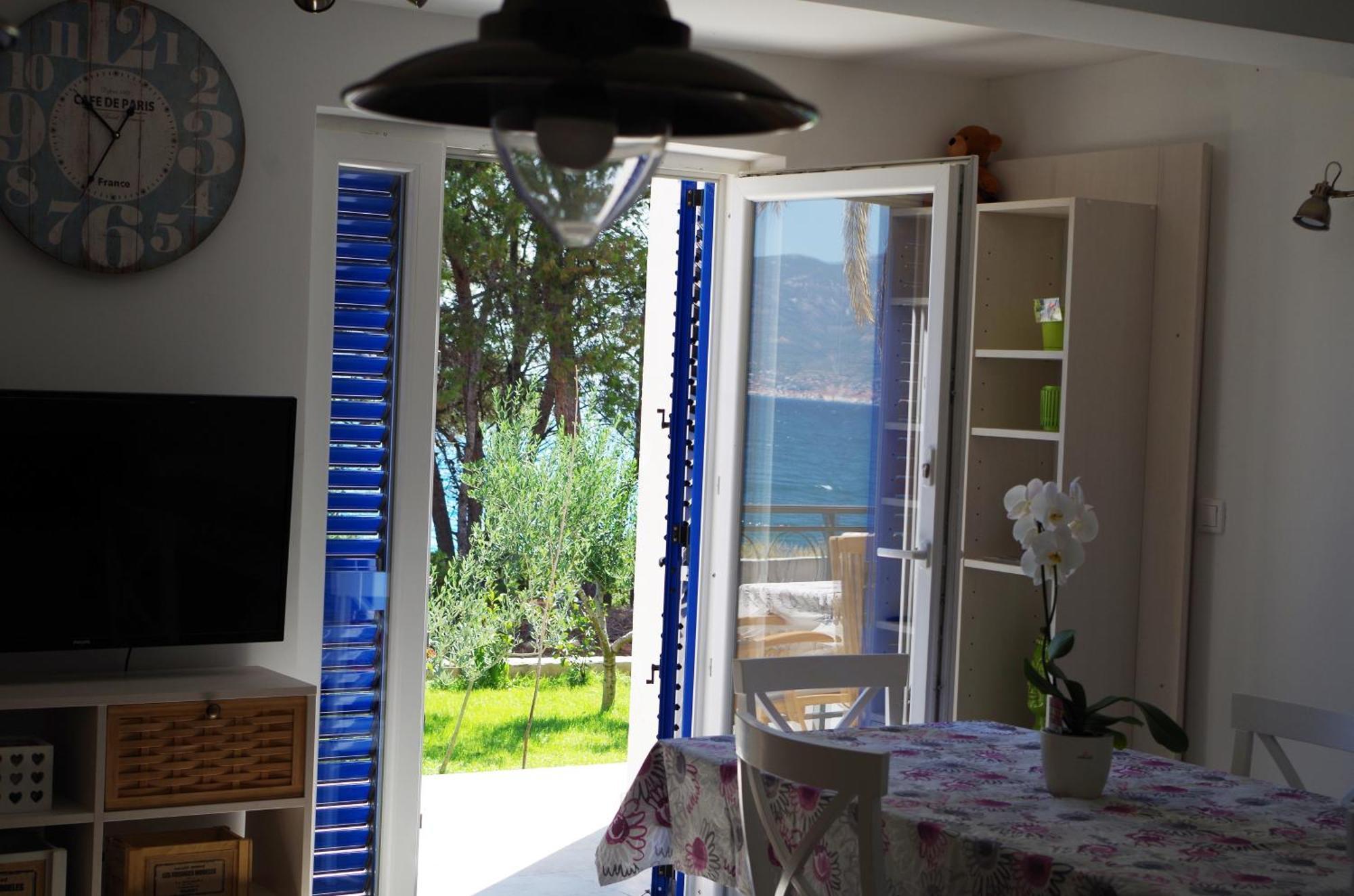 Apartments By The Sea Slatine, Ciovo - 14158 Δωμάτιο φωτογραφία
